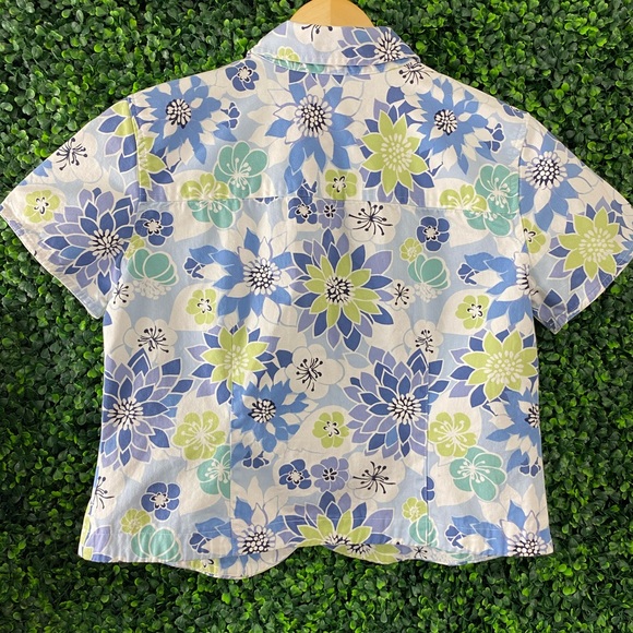Liz Claiborne Sport Denim floral top - Picture 5 of 8